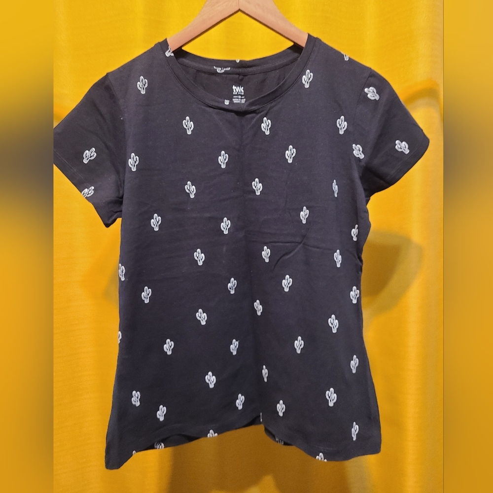 twik Cotton Tee - Size L
